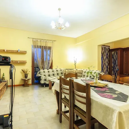 Koronios House *