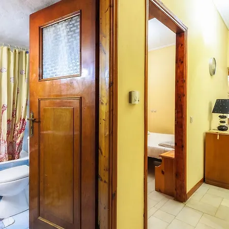 Koronios House *